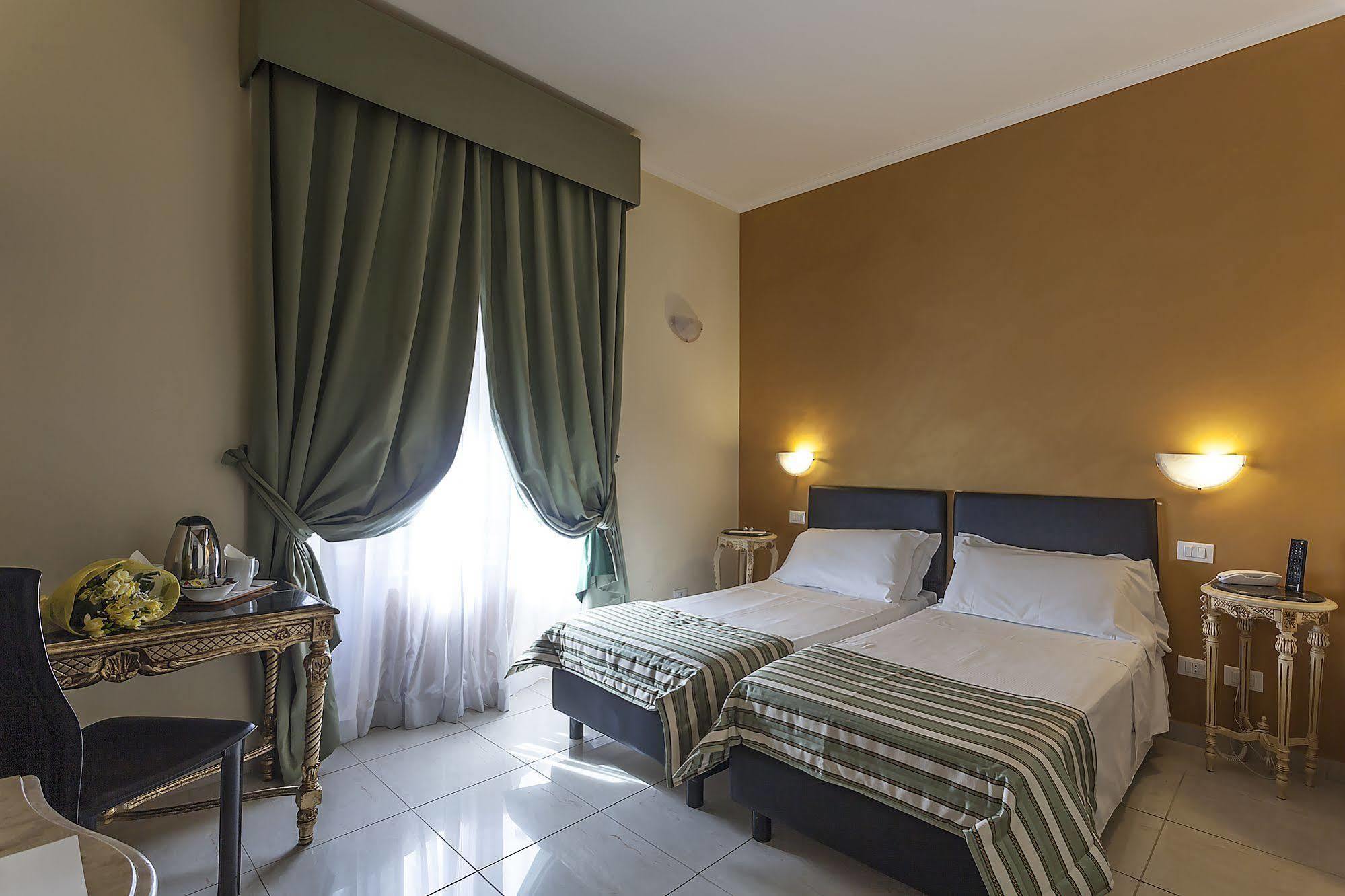 Hotel Regina Giovanna Rom